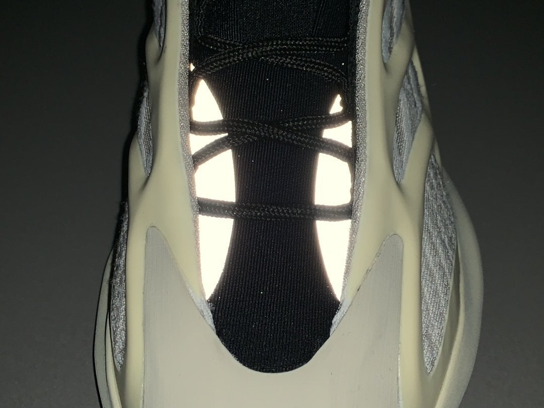 YzY 700 V3 Azael Shoes Sneakers - ad0000062 - Image 7