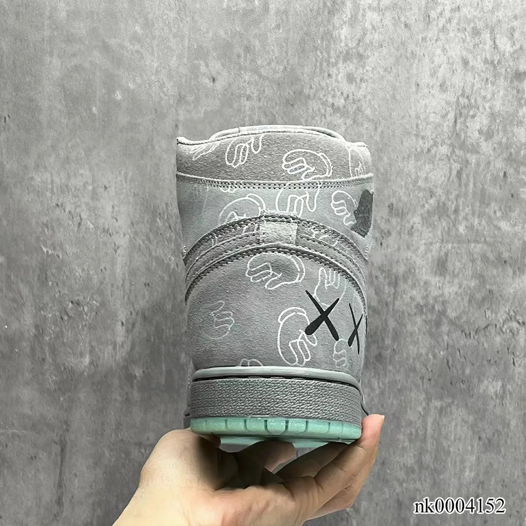 KAWS x AJ 1 High Cool Grey Shoes Sneakers - nk0004152 - Image 5