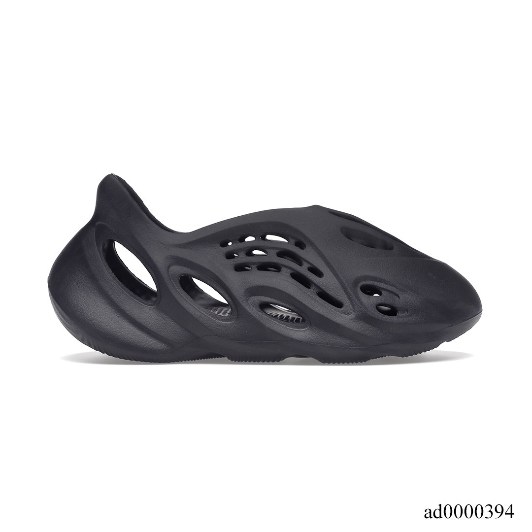 YzY Foam RNR Onyx Shoes Sneakers - ad0000394