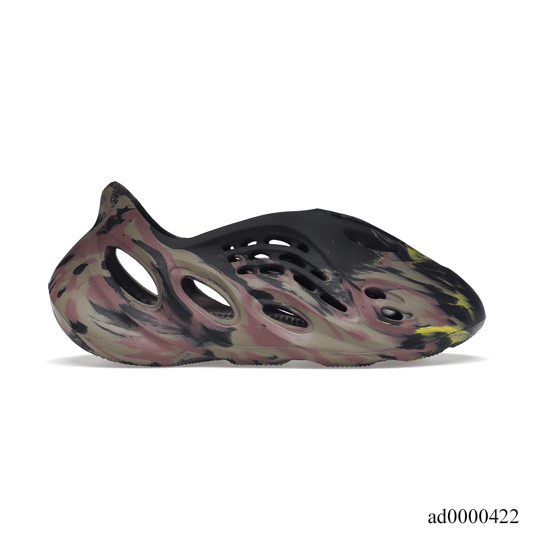 YzY Foam RNR MX Carbon Shoes Sneakers - ad0000422