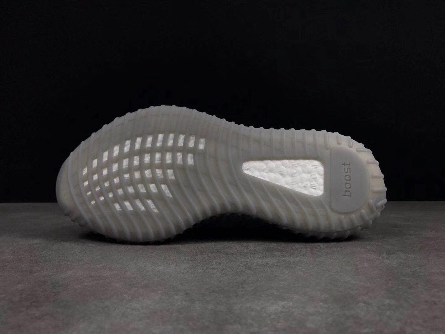 YzY Boost 350 V2 Beluga 2.0 Shoes Sneakers - ad0000011 - Image 9