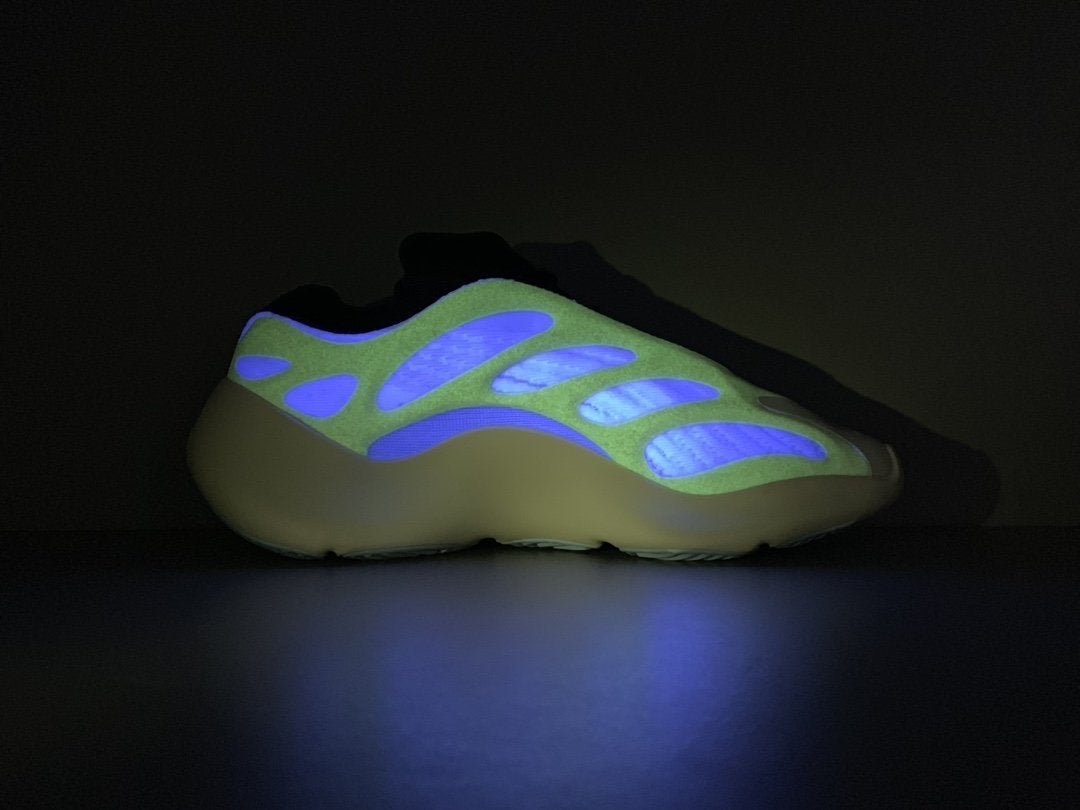 YzY 700 V3 Azael Shoes Sneakers - ad0000062 - Image 11