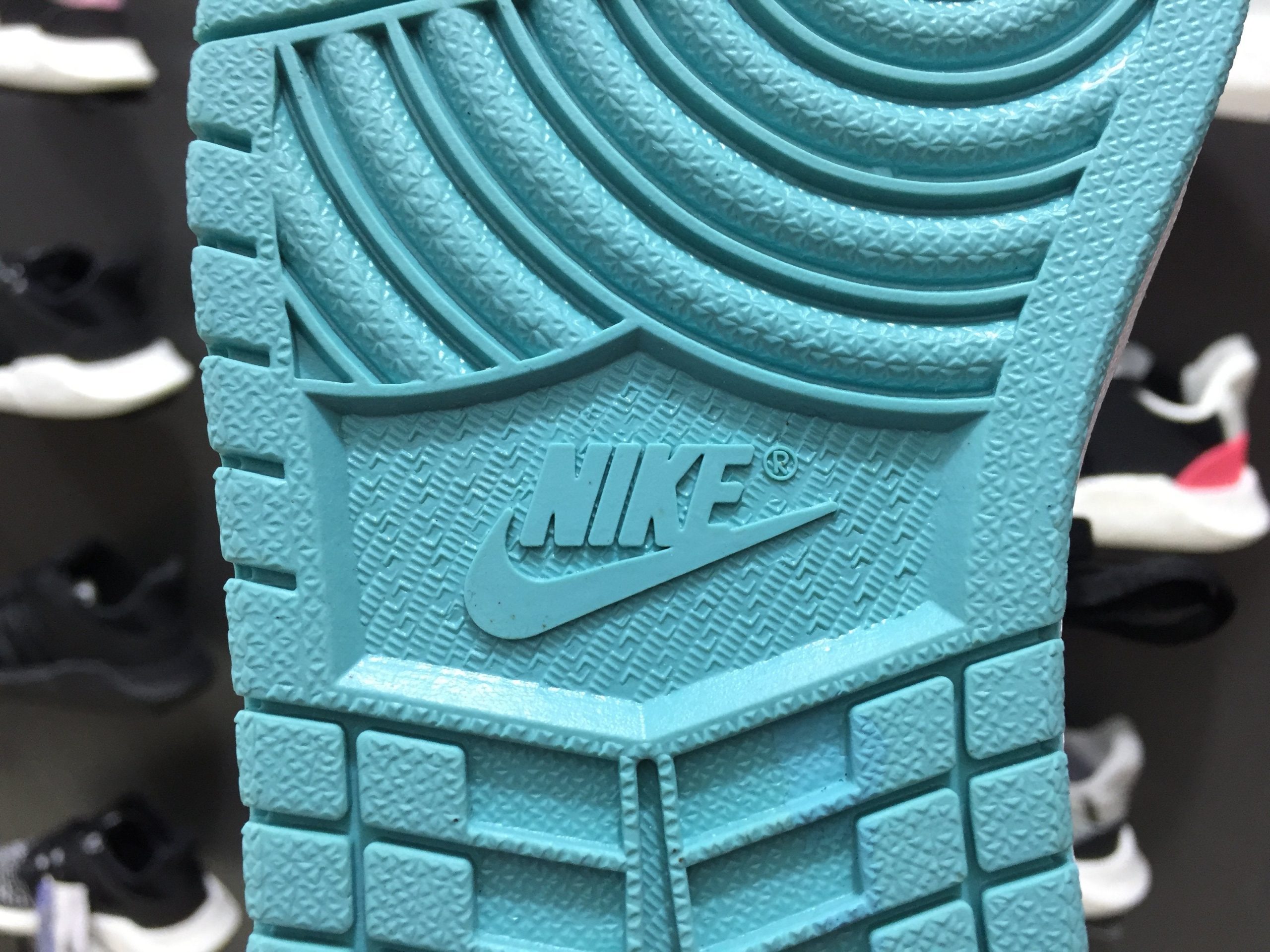 AJ 1 Retro High Igloo Shoes Sneakers - nk0000581 - Image 5