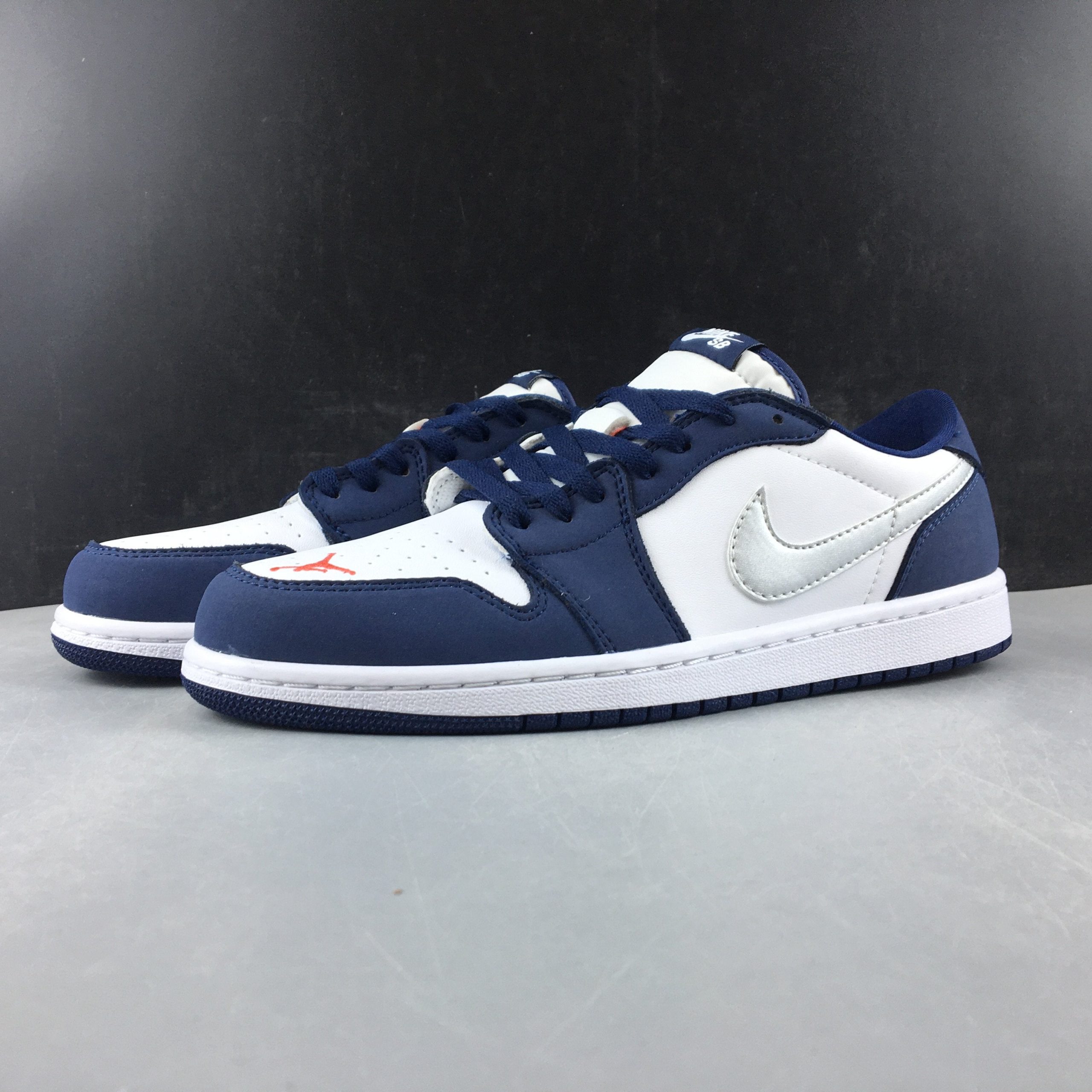 AJ 1 Low SB Midnight Navy Shoes Sneakers - nk0000177 - Image 5