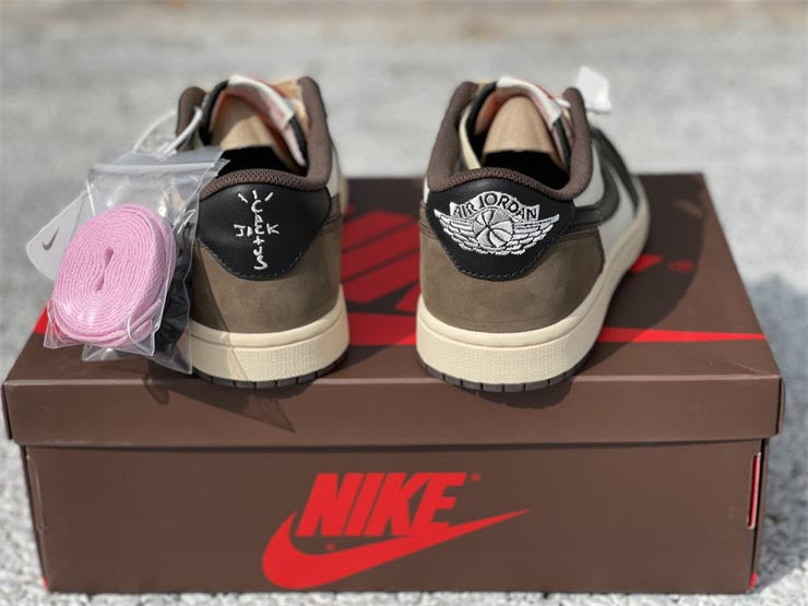 Travis Scott x AJ 1 Low OG SP Dark Mocha Shoes Sneakers - nk0002022 - Image 5