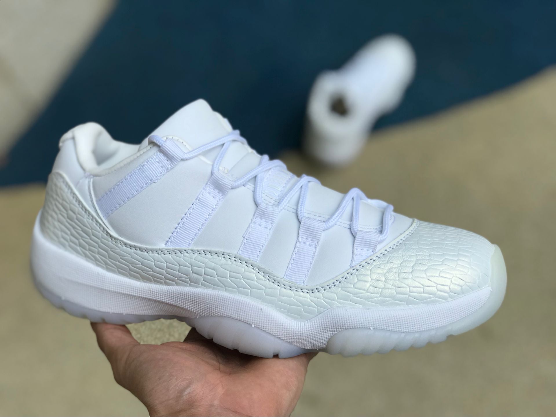 AJ 11 Retro Low Heiress Pure Platinum Shoes Sneakers - nk0000615 - Image 18