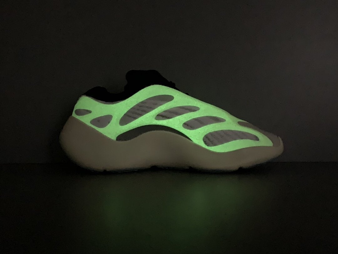 YzY 700 V3 Azael Shoes Sneakers - ad0000062 - Image 18