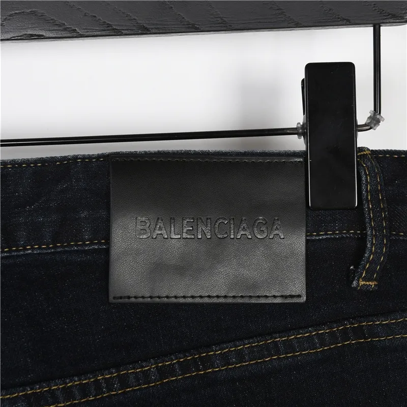 BLCG Red Emblem Washed Denim Jeans in Indigo - 572 - blcg0000572 - Image 8