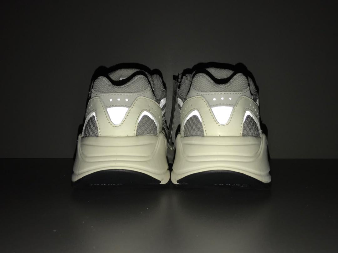 YzY 700 V2 Static Shoes Sneakers - ad0000008 - Image 13