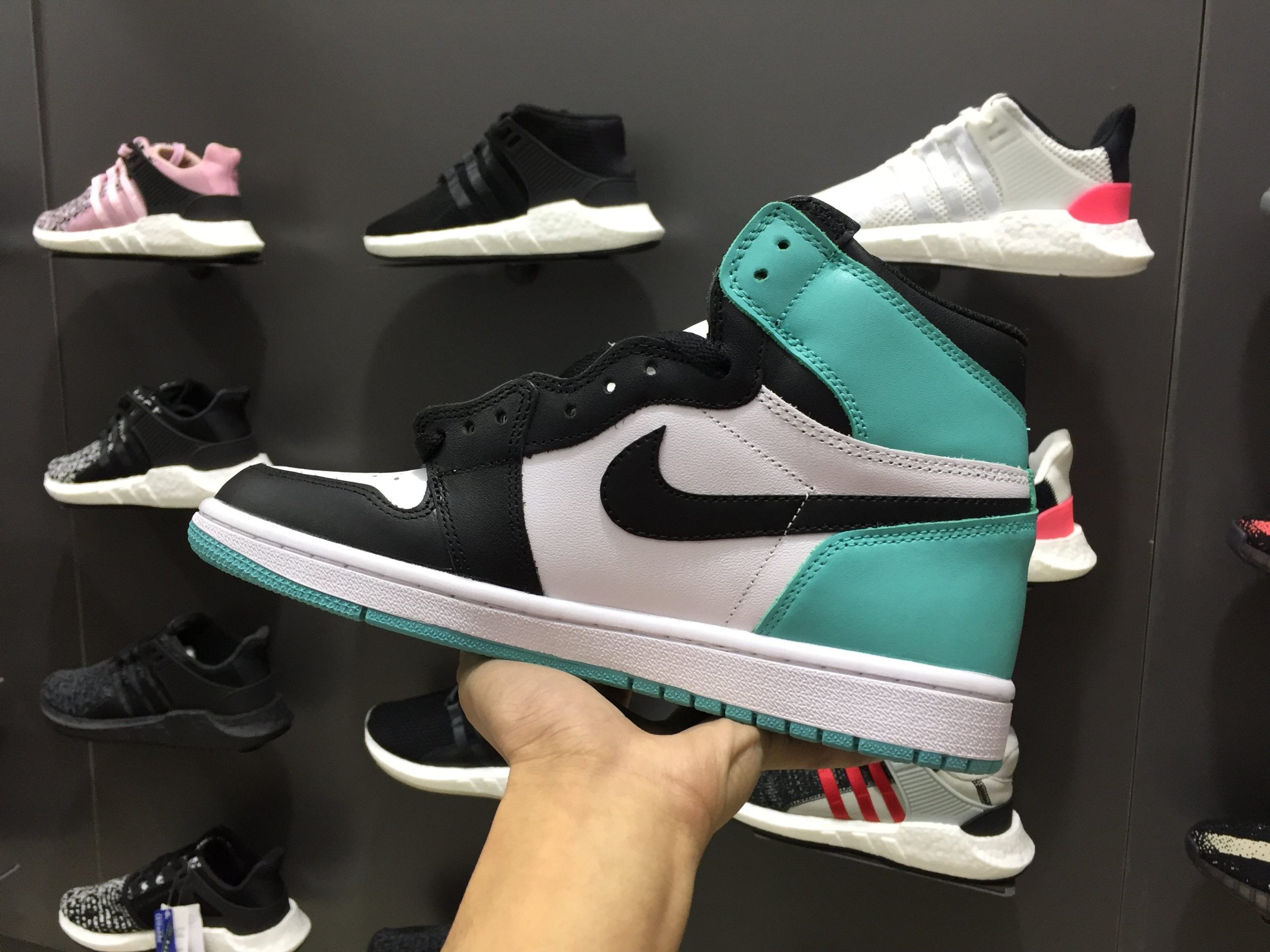 AJ 1 Retro High Igloo Shoes Sneakers - nk0000581 - Image 12