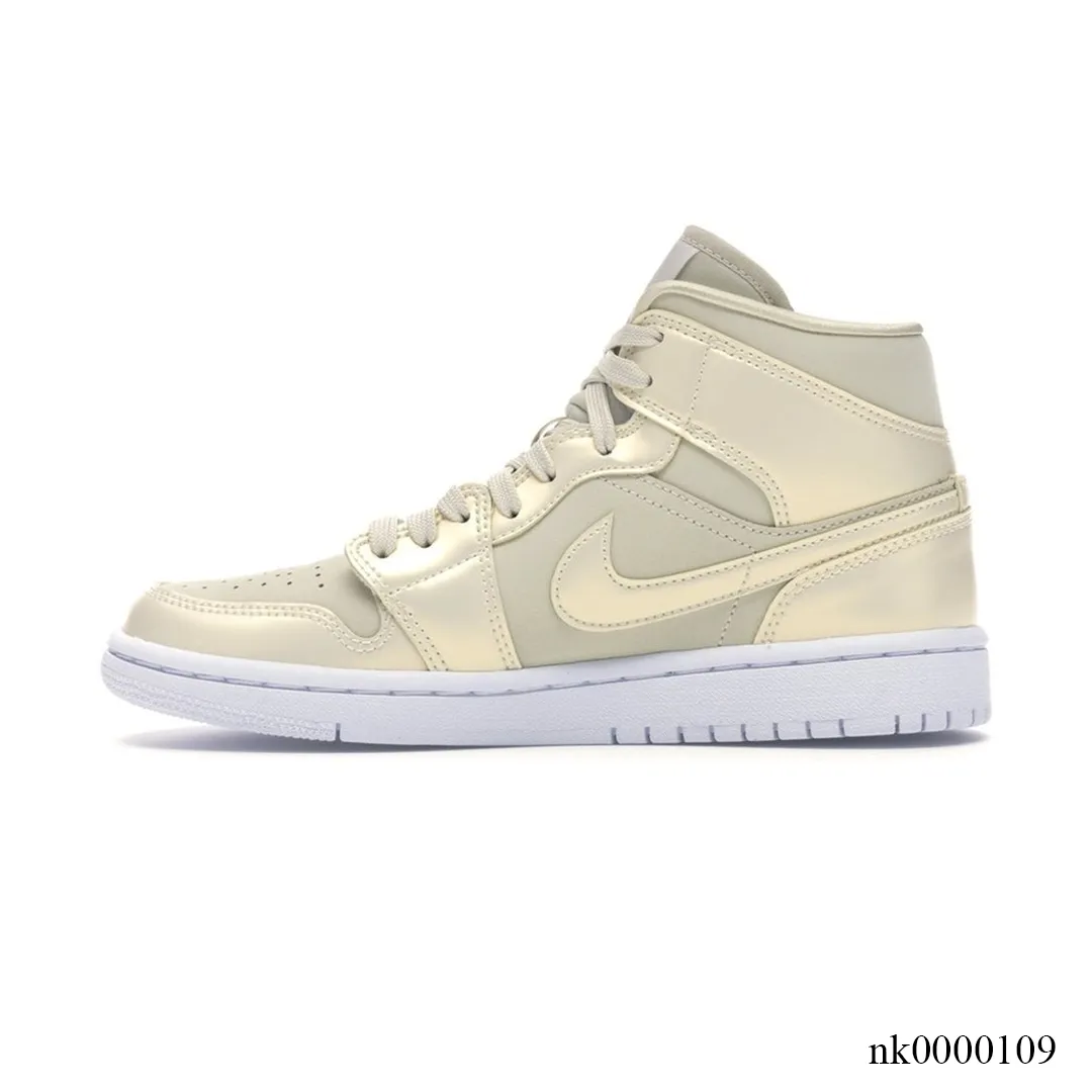 AJ 1 Mid Goose Feather Yellow Shoes Sneakers - nk0000109 - Image 2