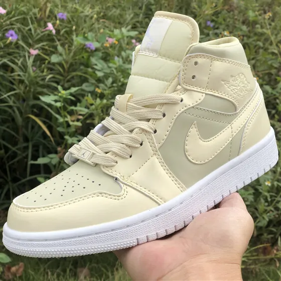 AJ 1 Mid Goose Feather Yellow Shoes Sneakers - nk0000109 - Image 9