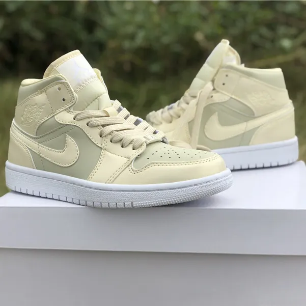 AJ 1 Mid Goose Feather Yellow Shoes Sneakers - nk0000109 - Image 4