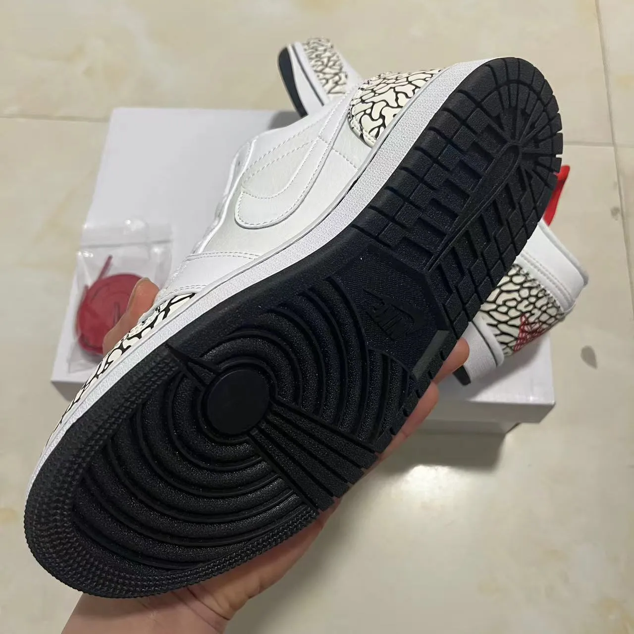 AJ 1 Phat Low Cement Grey Shoes Sneakers - nk0003694 - Image 5