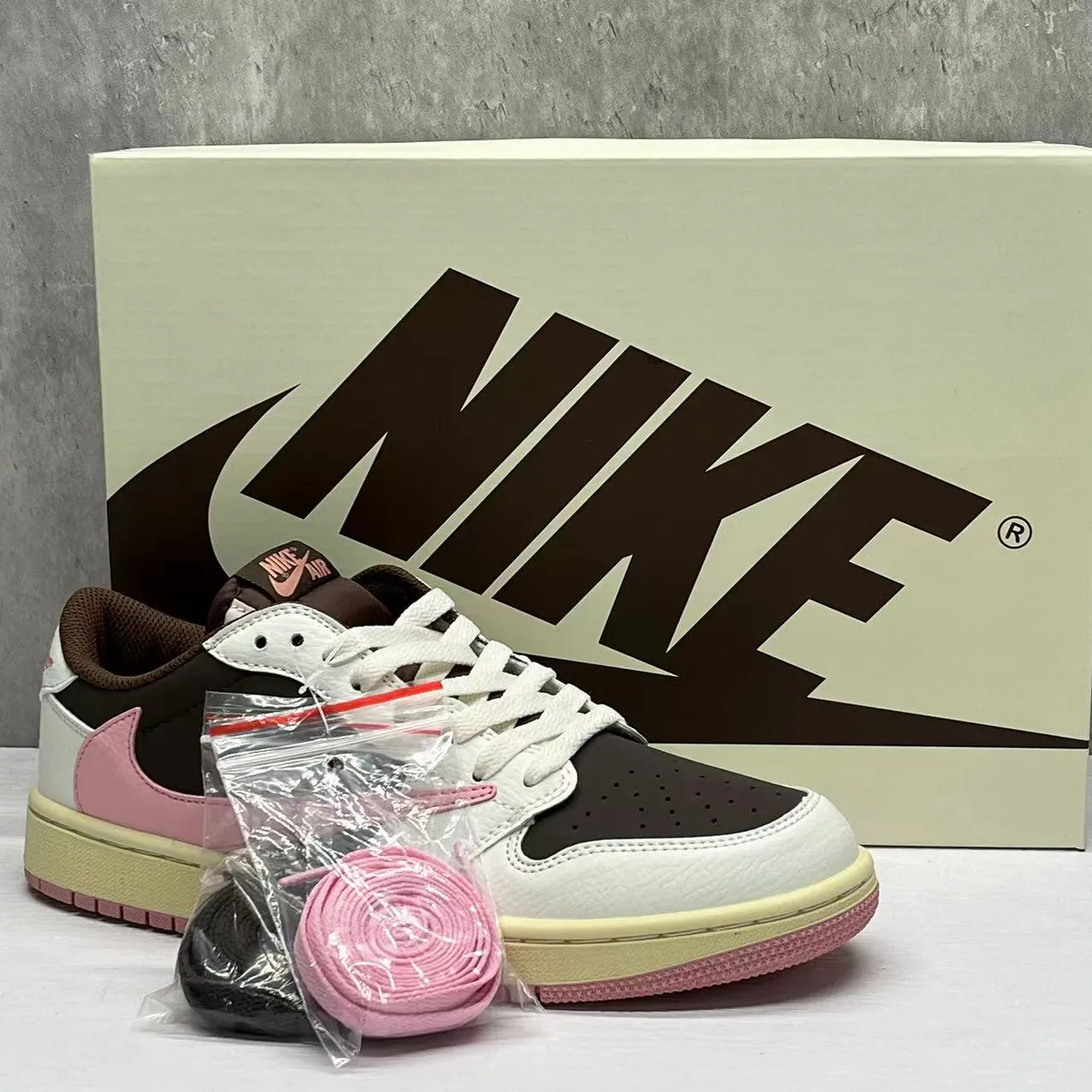Travis Scott x AJ 1 Low Dark Pony Shoes Sneakers - nk0004049 - Image 10