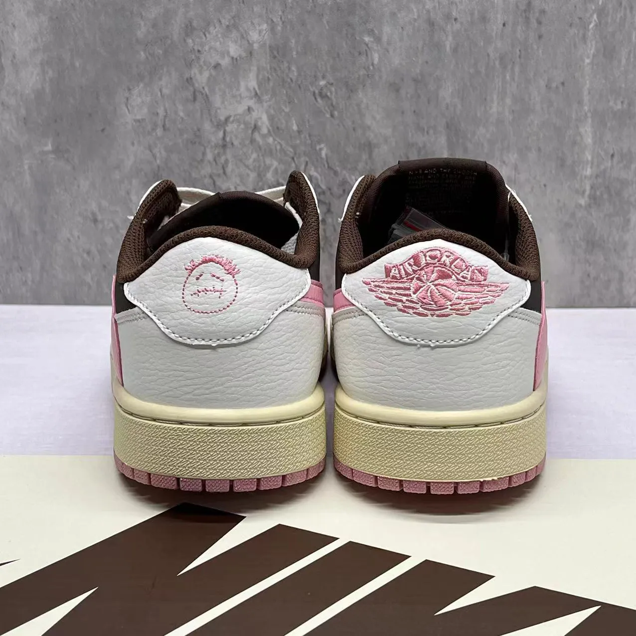 Travis Scott x AJ 1 Low Dark Pony Shoes Sneakers - nk0004049 - Image 11