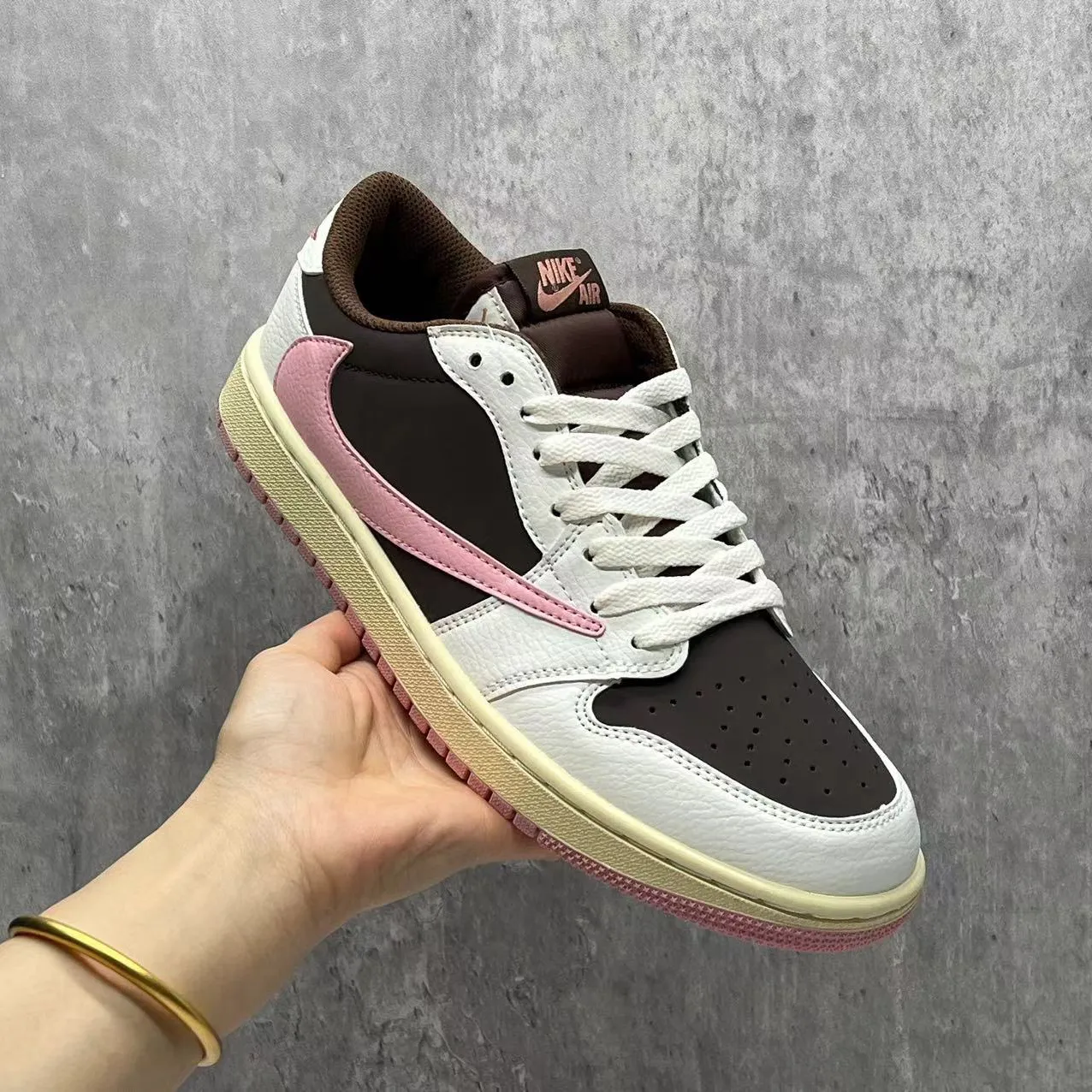 Travis Scott x AJ 1 Low Dark Pony Shoes Sneakers - nk0004049 - Image 6