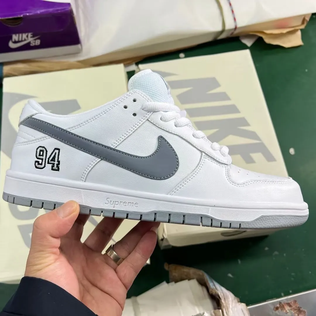SUP x Dunk Low SB White Shoes Sneakers - nk0004520 - Image 3
