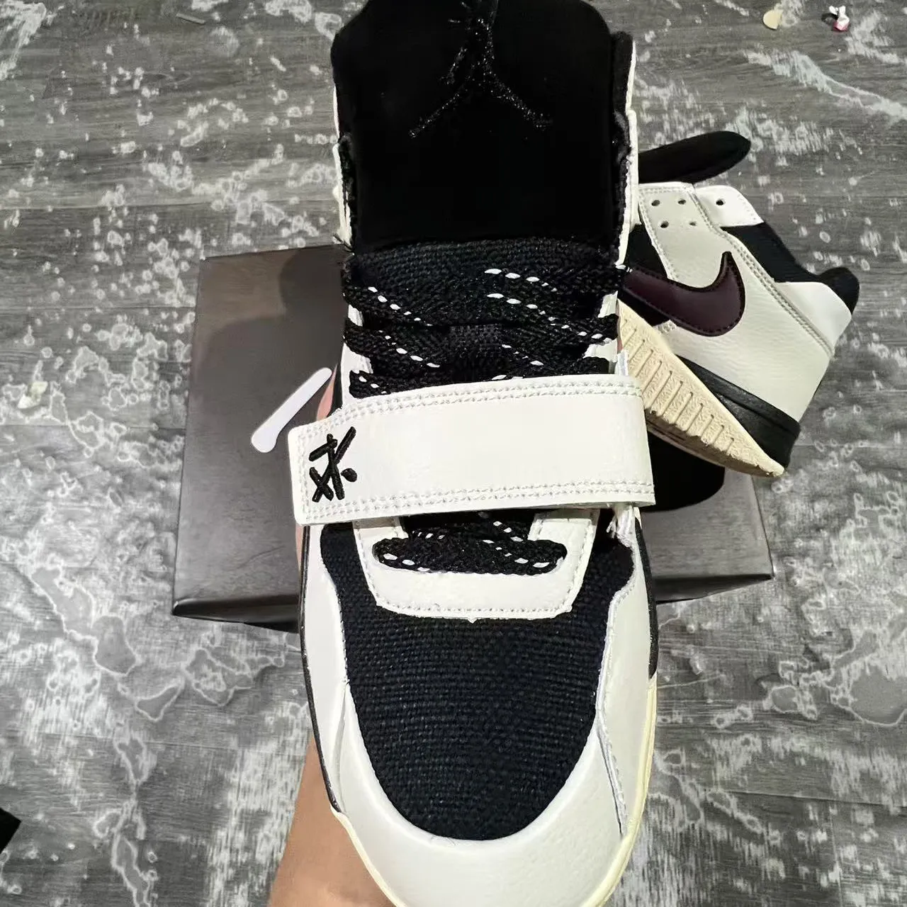 Travis Scott x Jumpman Jack Black White Burgundy Shoes Sneakers – nk0004565 - Image 8