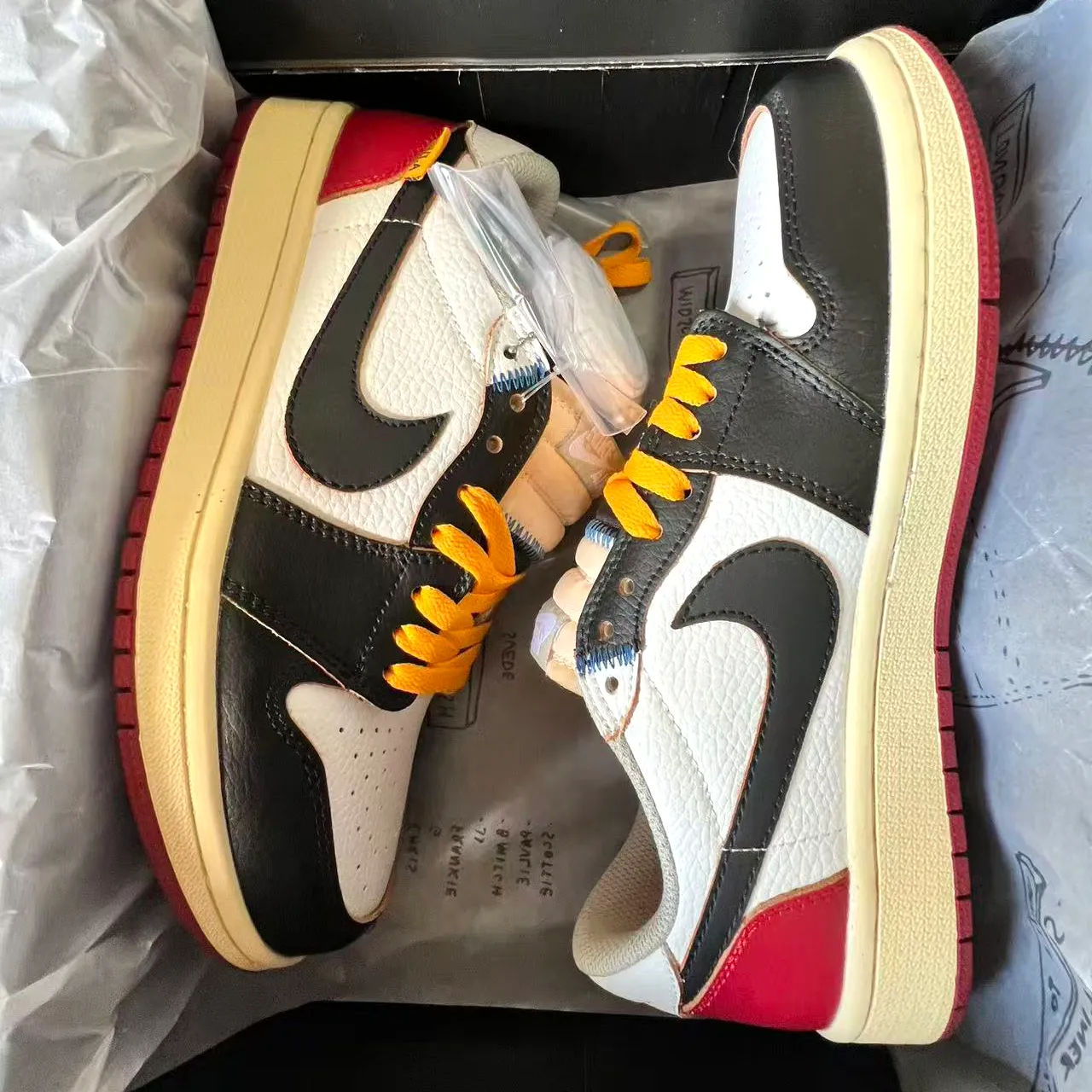 Union LA x AJ 1 Low OG Black Toe Shoes Sneakers – nk0004751 - Image 11