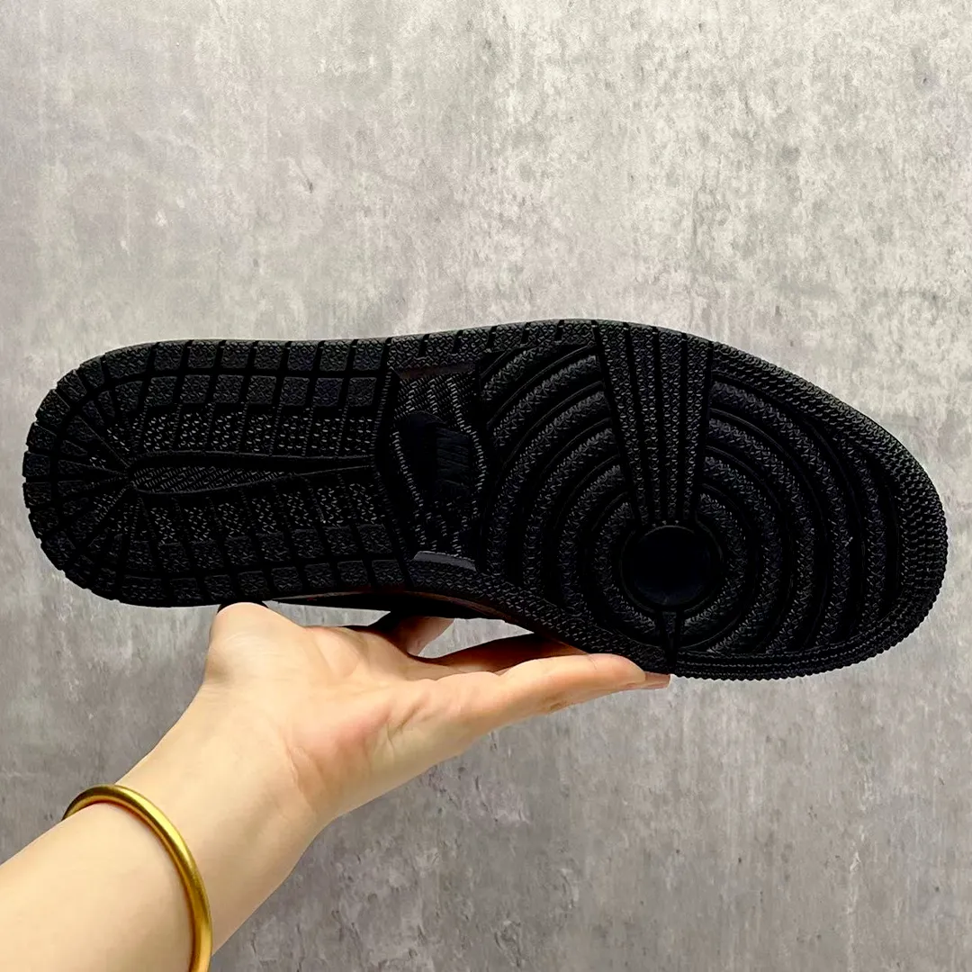 Travis Scott x AJ 1 Low OG Brown Shoes Sneakers – nk0004765 - Image 8