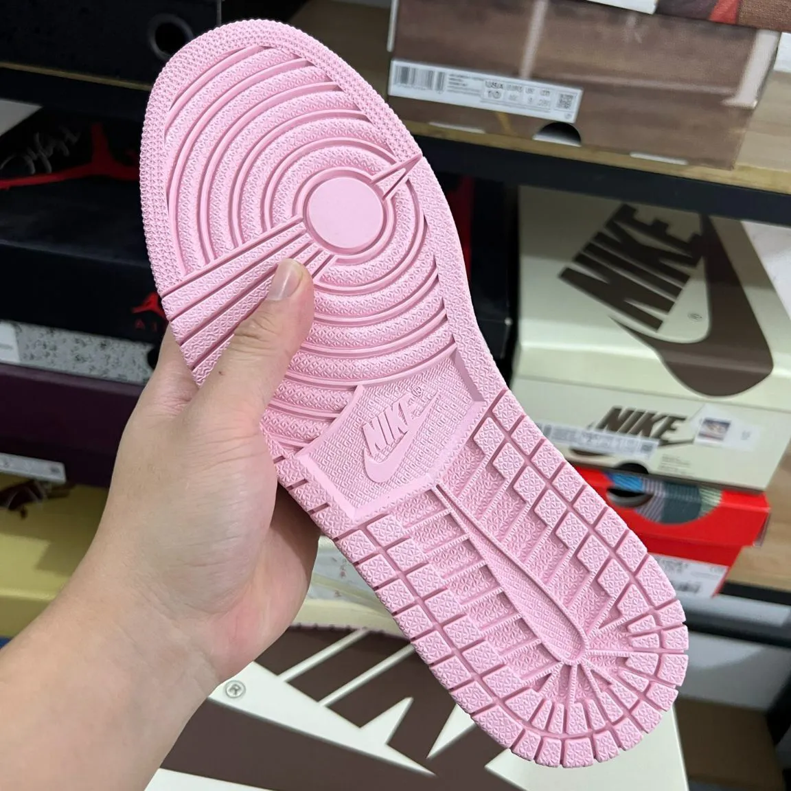 Travis Scott x AJ 1 Low OG Sail Shy Pink Shoes Sneakers – nk0004766 - Image 7