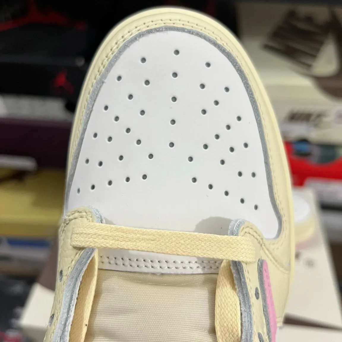 Travis Scott x AJ 1 Low OG Sail Shy Pink Shoes Sneakers – nk0004766 - Image 10