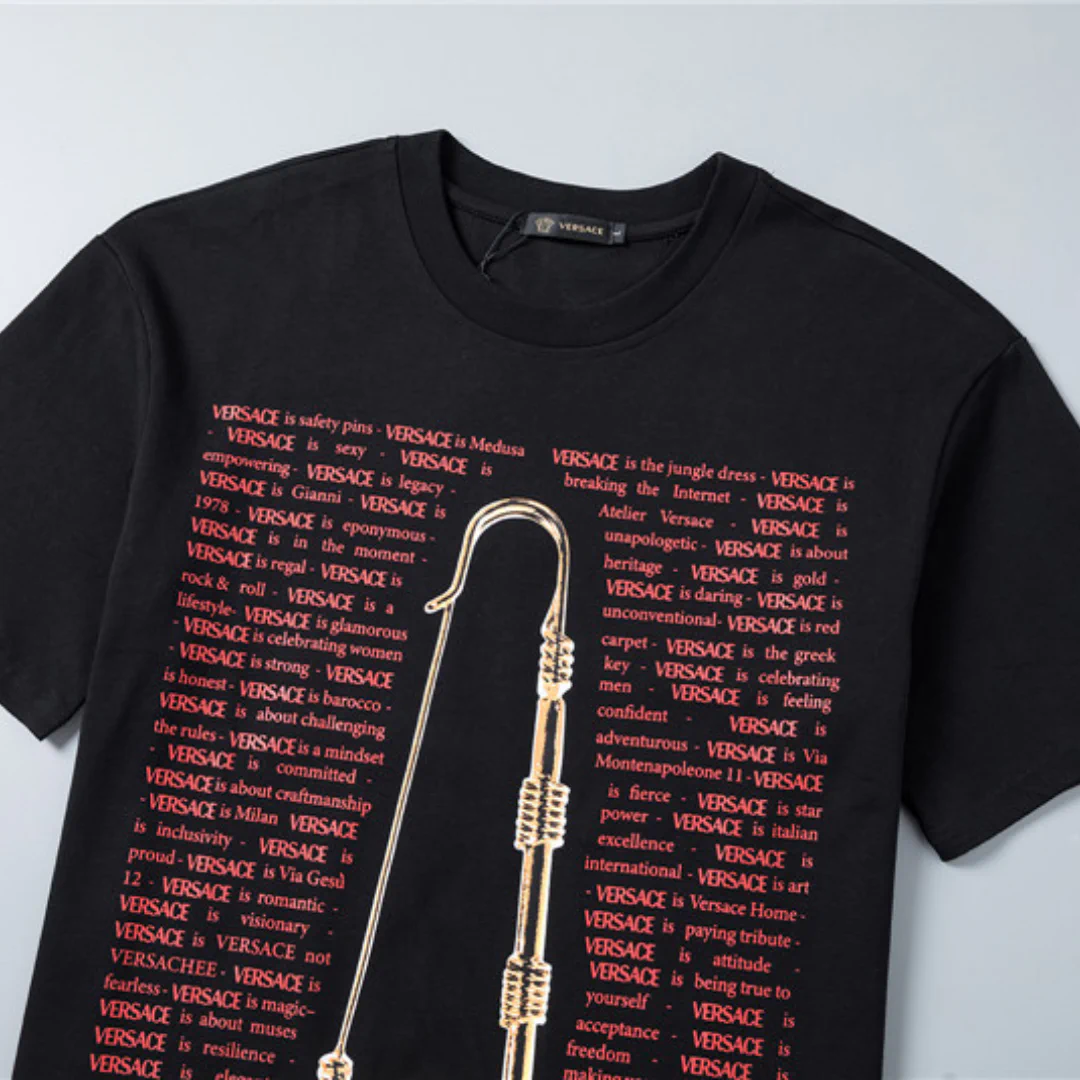 VS Medusa Safety Pin-print Cotton T-shirt in Black - vs0000087 - Image 5